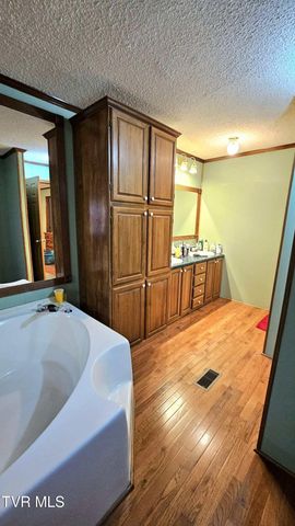 186 Fire Station Drive, Coeburn, VA 24230