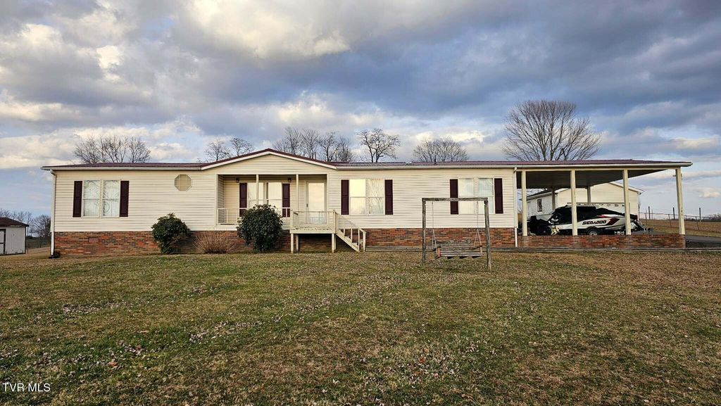 186 Fire Station Drive, Coeburn, VA 24230