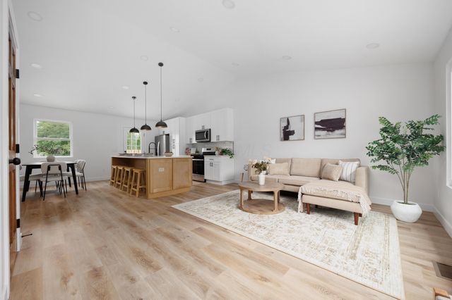 3985 Southwest Boulevard, Grove City, OH 43123