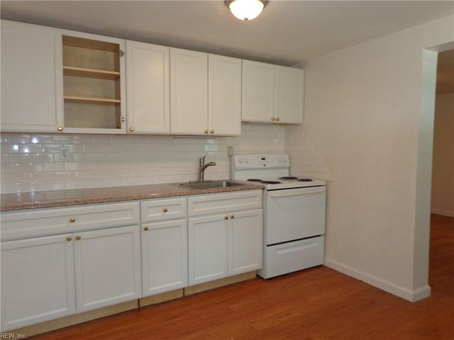 2020 E Ocean View Ave Apt 7, Norfolk, VA 23503