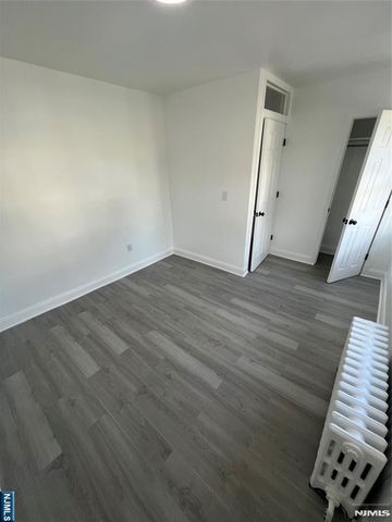 130 Park Avenue, Englewood, NJ 07631