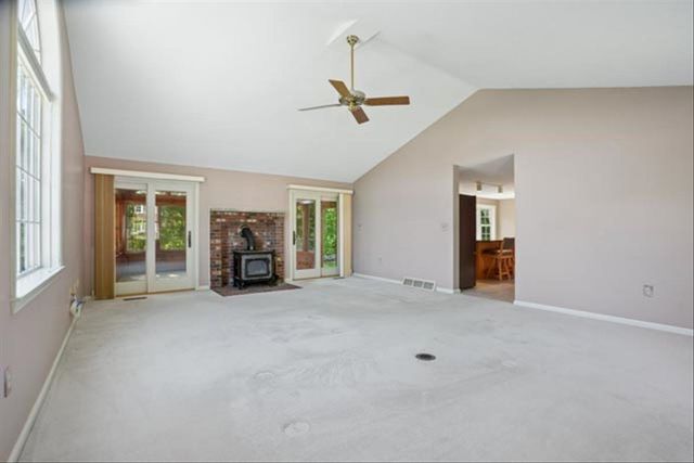 153 Fleming Street, Manchester, NH 03104