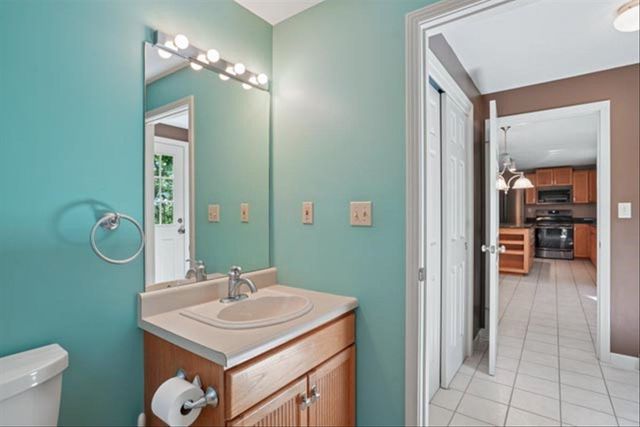 153 Fleming Street, Manchester, NH 03104