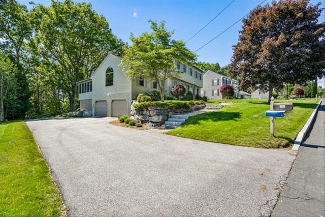 153 Fleming Street, Manchester, NH 03104