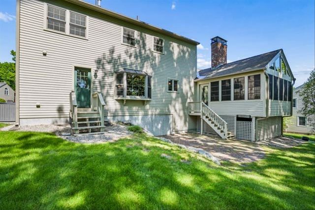 153 Fleming Street, Manchester, NH 03104