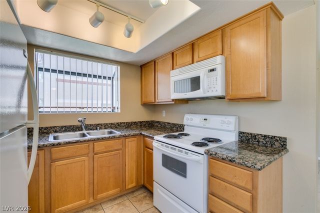 7300 Pirates Cove Road 1024, Las Vegas, NV 89145