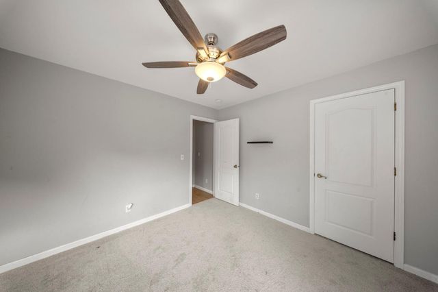 1128 Valencia Ct, Modesto, CA 95350