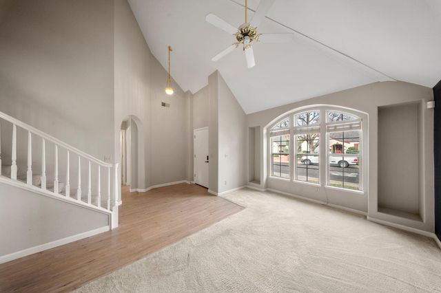 1128 Valencia Ct, Modesto, CA 95350