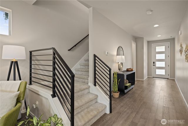 26911 101st Court SE, Kent, WA 98030
