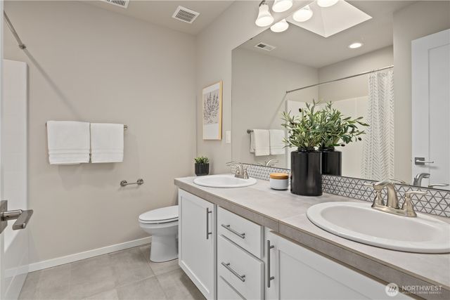 26911 101st Court SE, Kent, WA 98030