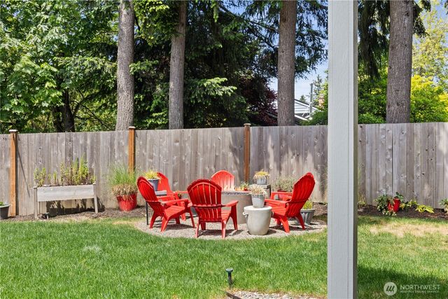 26911 101st Court SE, Kent, WA 98030