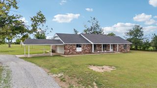 10981 S Highway 66 Highway, Chelsea, OK 74016