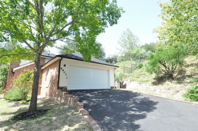 9902 Talleyran DR, Austin, TX 78750