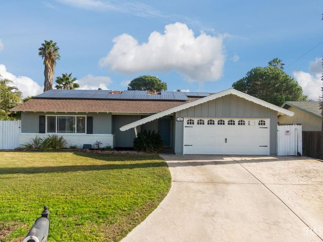 2921 Staunton Court, Bakersfield, CA 93306