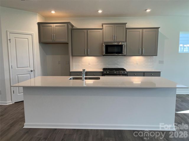12113 Bradshaw Court, Charlotte, NC 28278