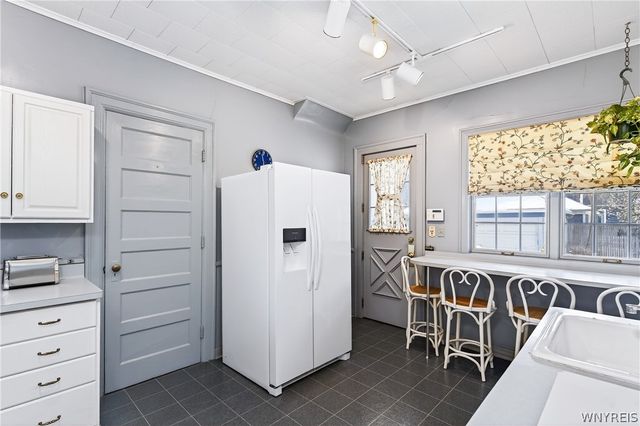 80 Highland Avenue, Buffalo, NY 14222