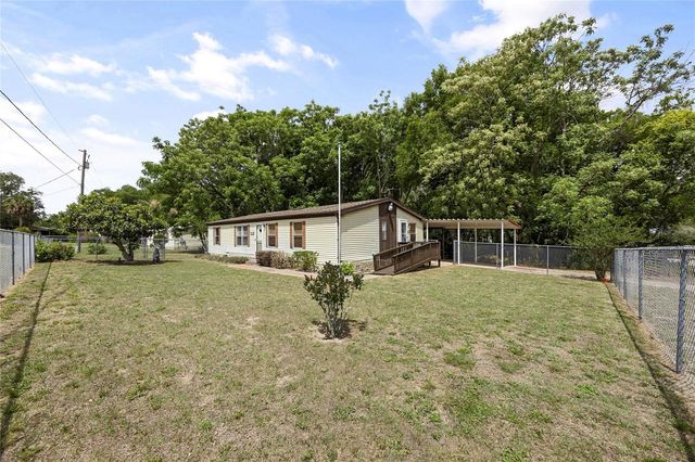 36833 SHADOW HILL DRIVE, Fruitland Park, FL 34731