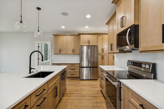 981 Mount Pleasant Rd, Cookeville, TN 38506