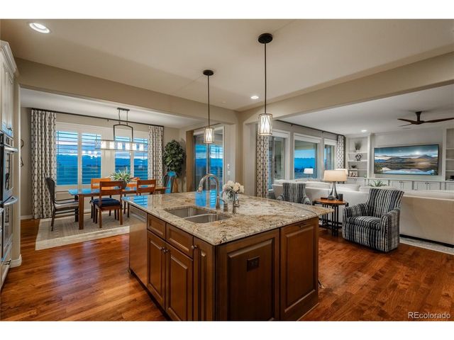 10715 Manorstone Dr, Highlands Ranch, CO 80126