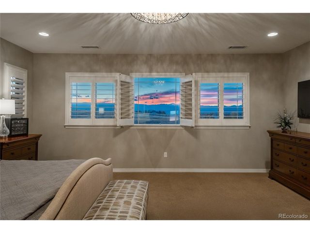 10715 Manorstone Dr, Highlands Ranch, CO 80126