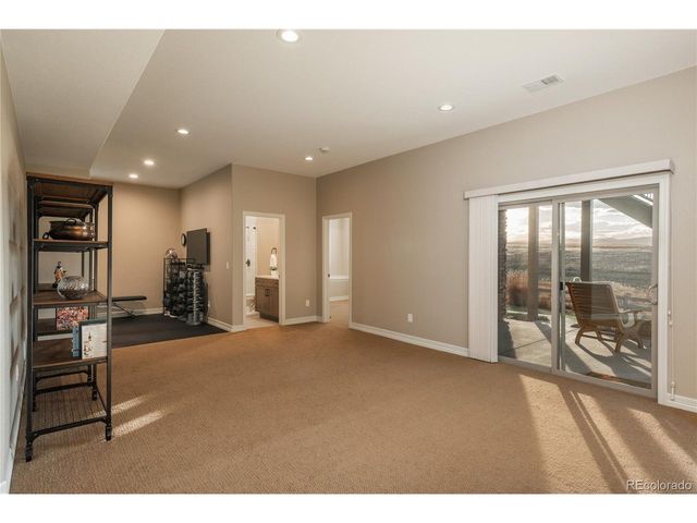 10715 Manorstone Dr, Highlands Ranch, CO 80126