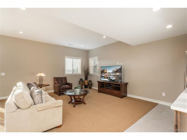 10715 Manorstone Dr, Highlands Ranch, CO 80126