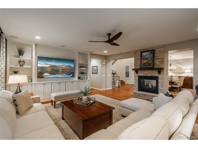 10715 Manorstone Dr, Highlands Ranch, CO 80126