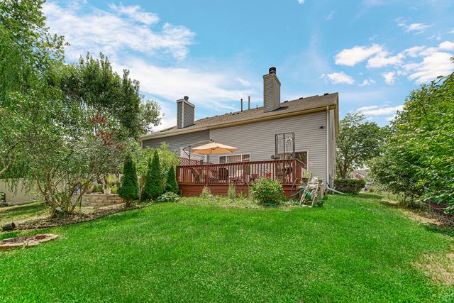 1424 DERBY Lane, Mundelein, IL 60060