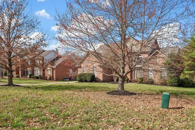 1811 Grey Pointe Dr, Brentwood, TN 37027