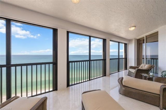 8171 Bay Colony DR # 1902, Naples, FL 34108