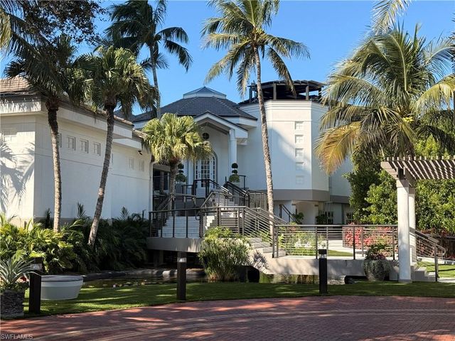 8171 Bay Colony DR # 1902, Naples, FL 34108