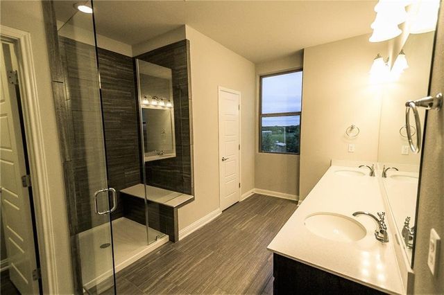 6814 E Riverside DR 114, Austin, TX 78741