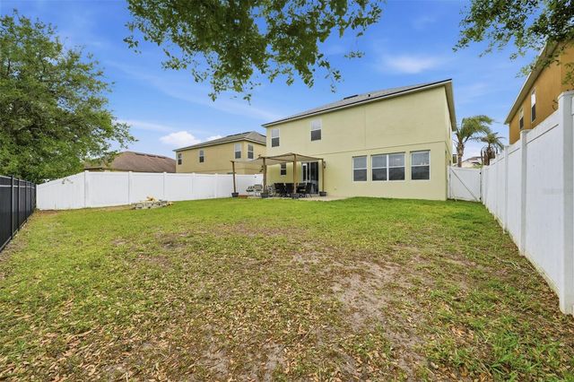 1765 STRATHMORE CIRCLE, Mount Dora, FL 32757