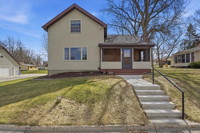 204 Hotel Street, Brooklyn, WI 53521