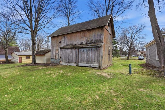 204 Hotel Street, Brooklyn, WI 53521