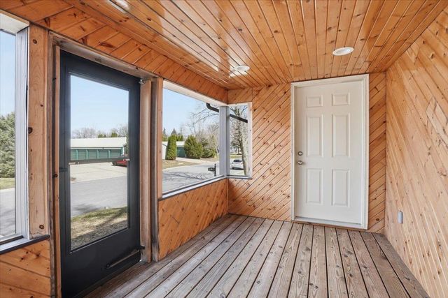 204 Hotel Street, Brooklyn, WI 53521