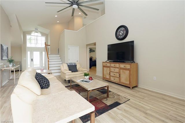 9227 Independence WAY, Fort Myers, FL 33913