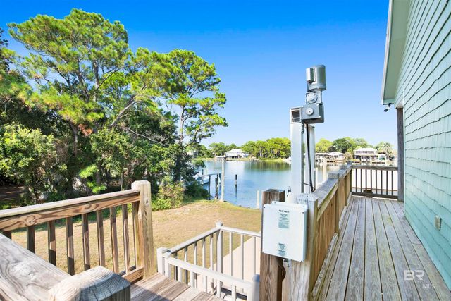 310 Cavalier Circle, Dauphin Island, AL 36590
