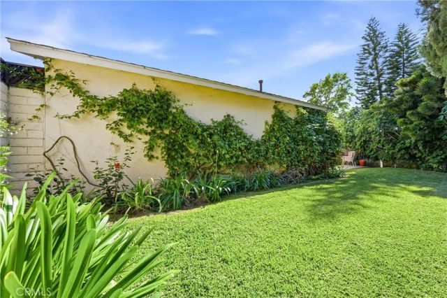 713 E Sycamore, Orange, CA 92866