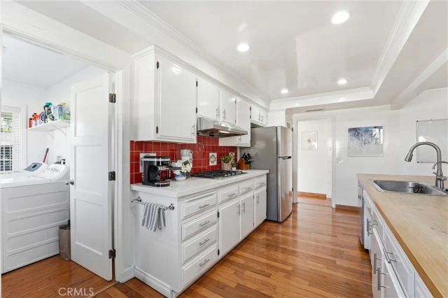 713 E Sycamore, Orange, CA 92866