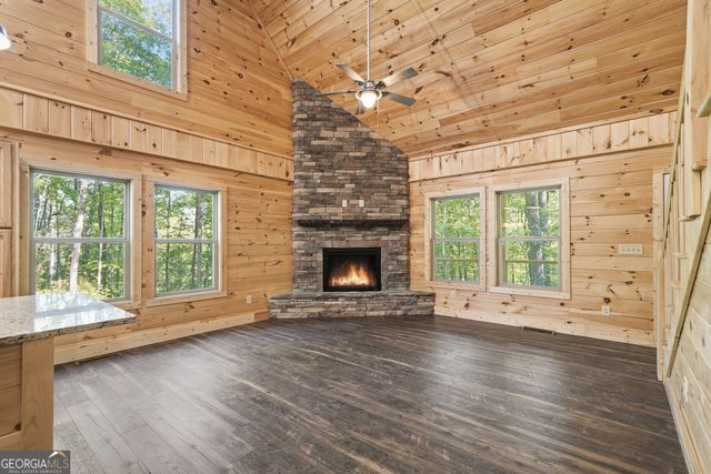 5860 Old Bucktown Road, Ellijay, GA 30536