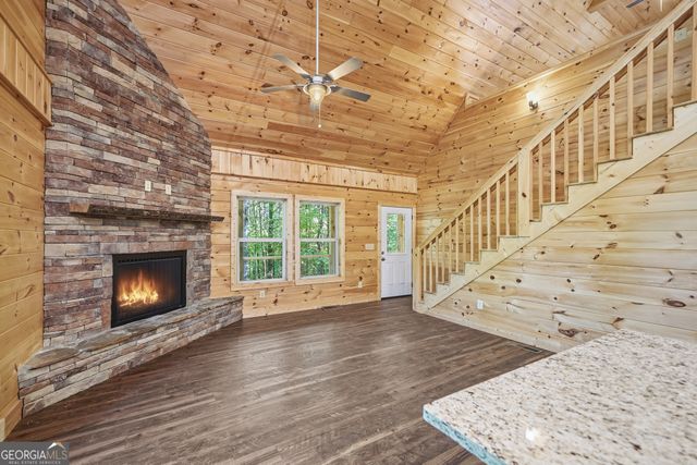 5860 Old Bucktown Road, Ellijay, GA 30536