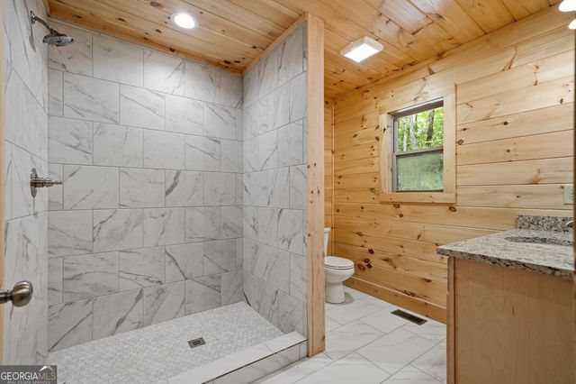 5860 Old Bucktown Road, Ellijay, GA 30536