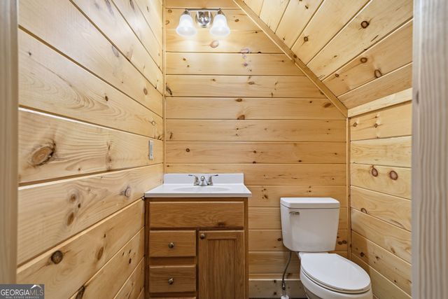 5860 Old Bucktown Road, Ellijay, GA 30536