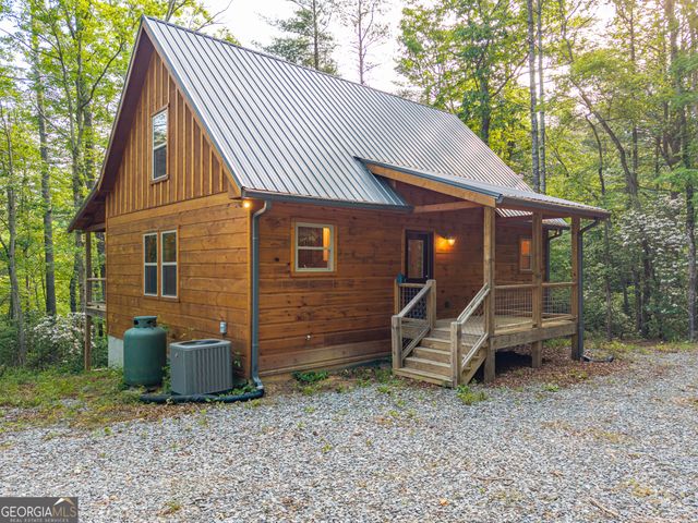 5860 Old Bucktown Road, Ellijay, GA 30536