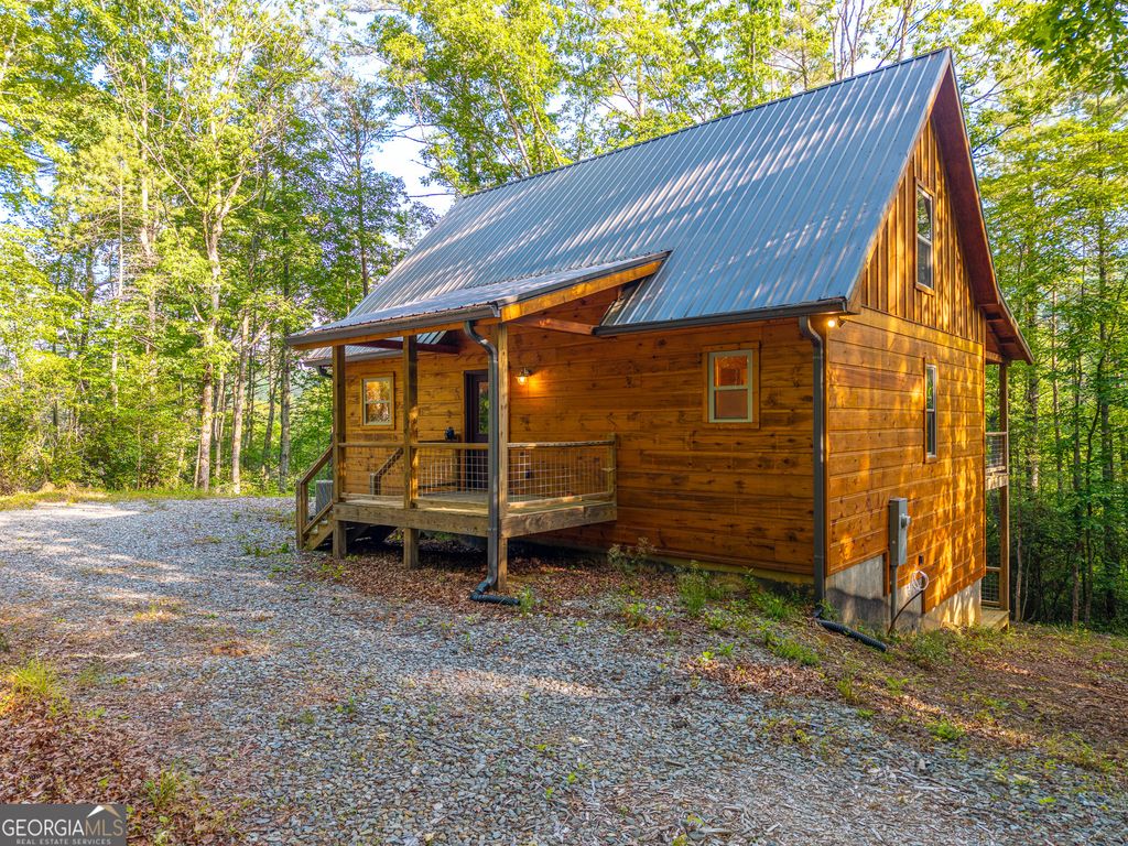 5860 Old Bucktown Road, Ellijay, GA 30536