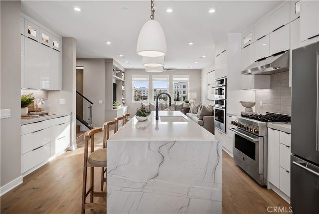 105 Sawtelle, Irvine, CA 92618