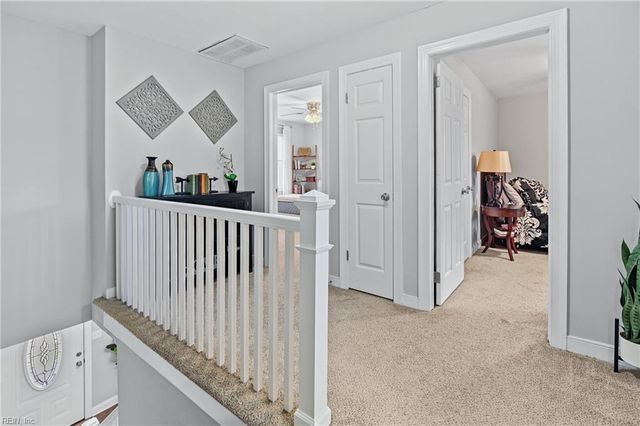 76 Waterview DR, Newport News, VA 23608