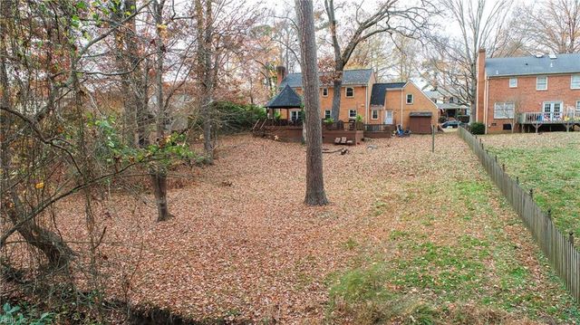 76 Waterview DR, Newport News, VA 23608