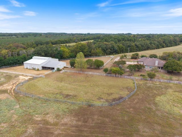 2 Memory Lane, Hattieville, AR 72063